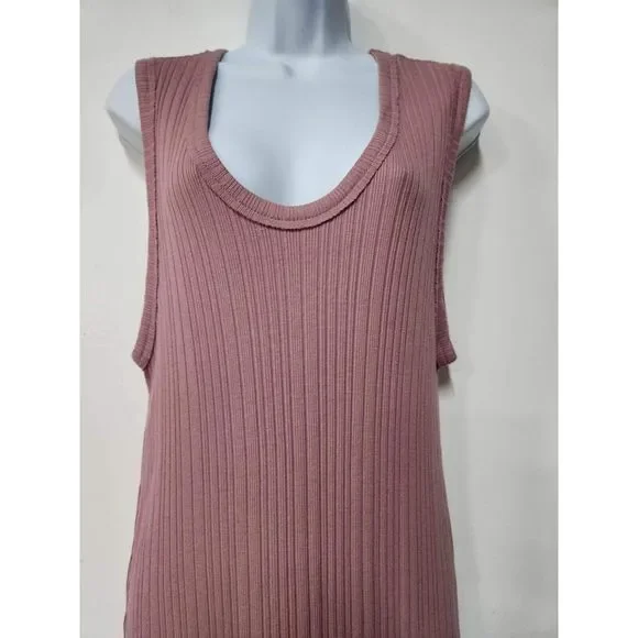 FREE PEOPLE BEACH Cut Out Back Ribbed Maxi Tank Dress w/ Side Slit Size XS. B-4 - Picture 2 of 4